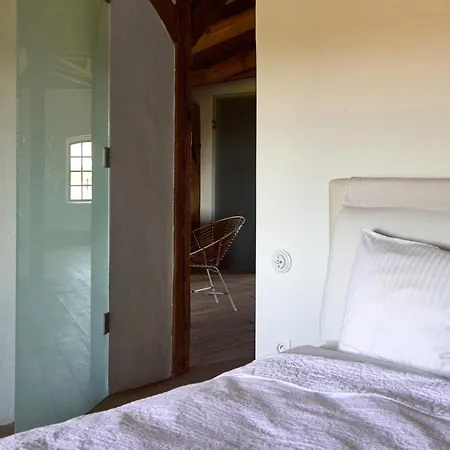 Zar - Gorzelnia W Zarnowcu 乡村民宿 Zarnowiec