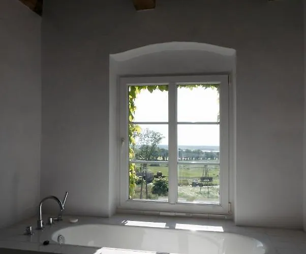 Zar - Gorzelnia W Zarnowcu Zarnowiec